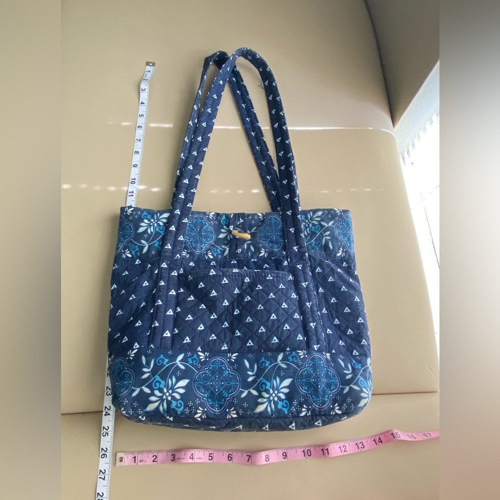 Vera Bradley- Tinsley Blake Collection bag - Picture 4 of 8